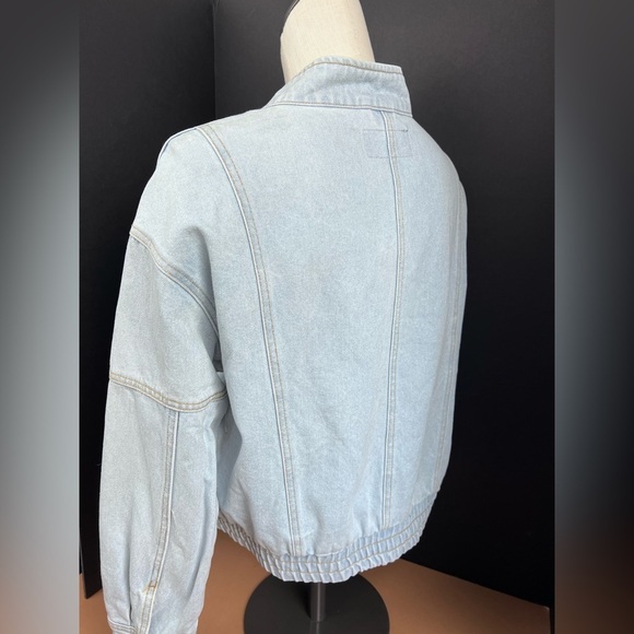 Jean jacked LA Coalition size Larger - Picture 5 of 11